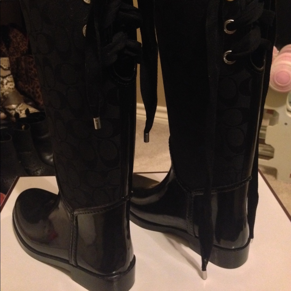 Coach Rain Boots - Picture 4 of 8